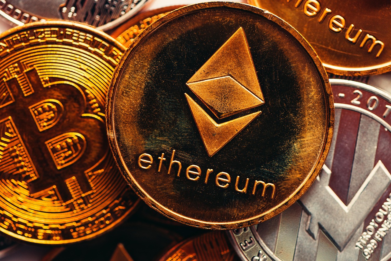 FxPro分析师Alex Kuptsikevich：数据显示XRP、SOL、ADA展现出技术面强势讯号