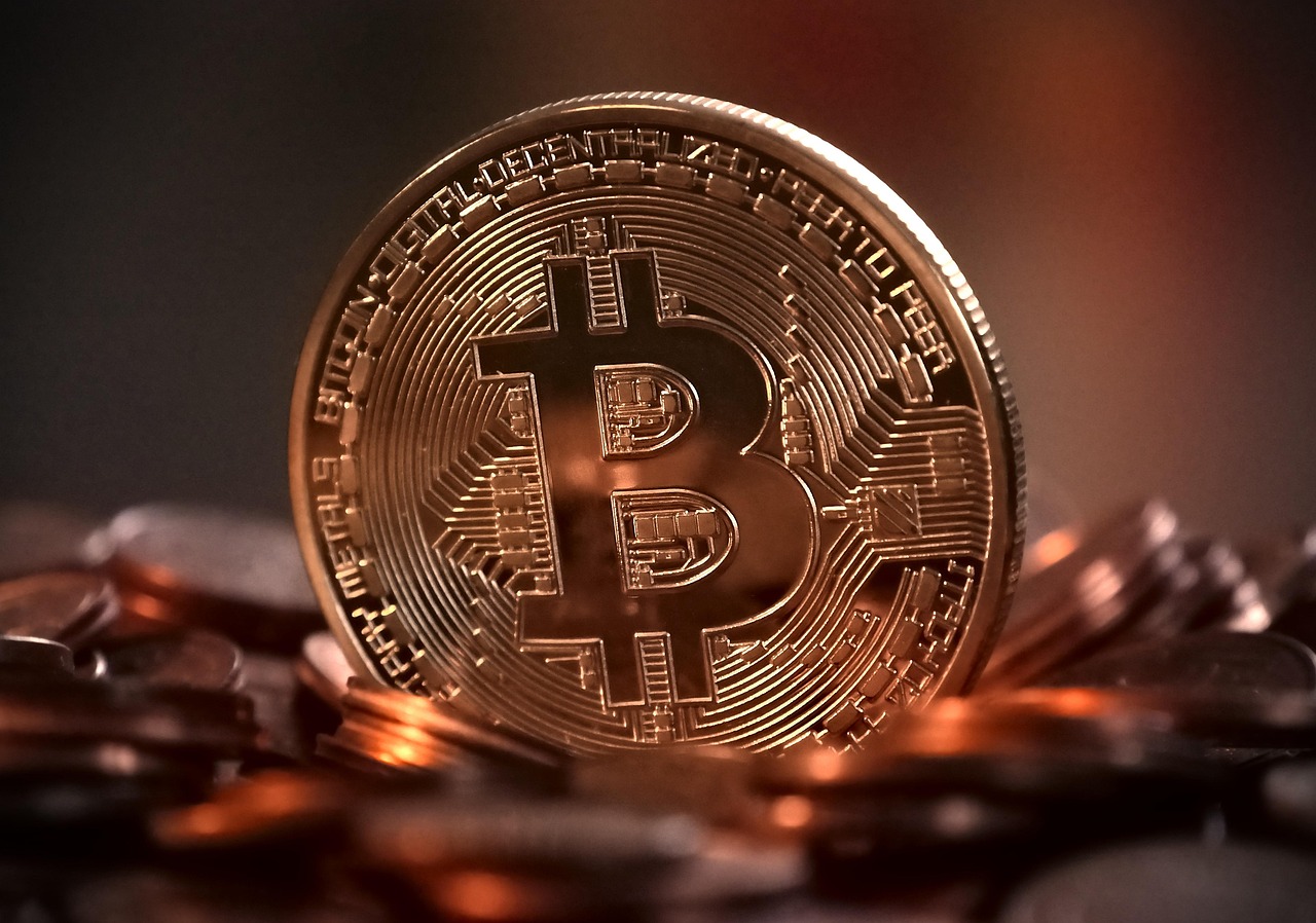 以太坊巨鲸投降！6.5万枚ETH做多仓位昨晚已近全数止损